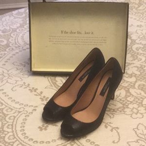 Ann Taylor black leather open toe heels size 6